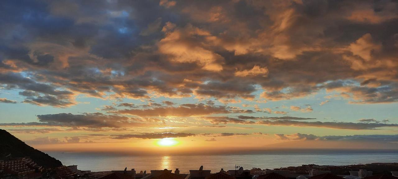 Costa Adeje Roque Del Conde Ocean Sunset Vv Apartment Luaran gambar
